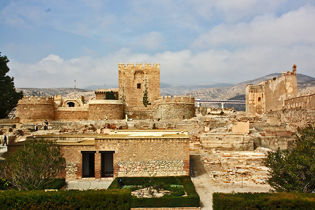 Panorámica palacio recinto muralla Alcazaba Almería