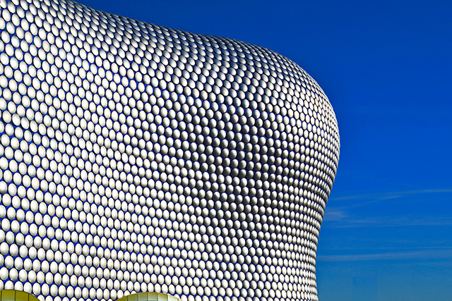 Futurista Selfridges Birmingham bolas titanio centro comercial
