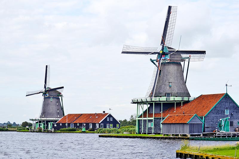 Zaanse Schans, el pueblo museo que sopla Holanda